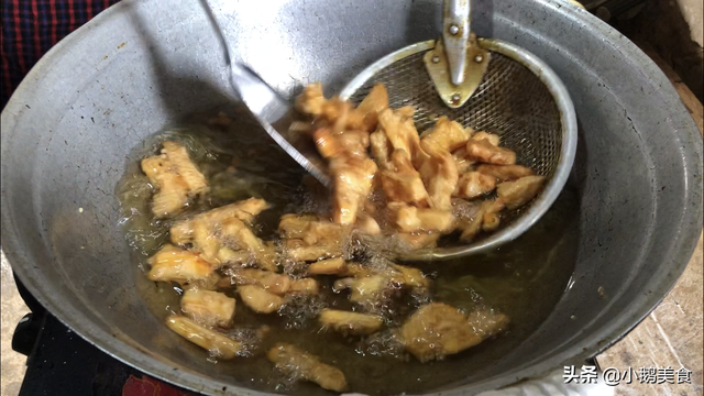 拔丝红薯家常简单做法，农村流水席大厨