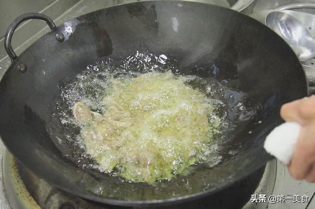 香嫩无臊味的腰花做法，腰花这样炒脆嫩不腥臊