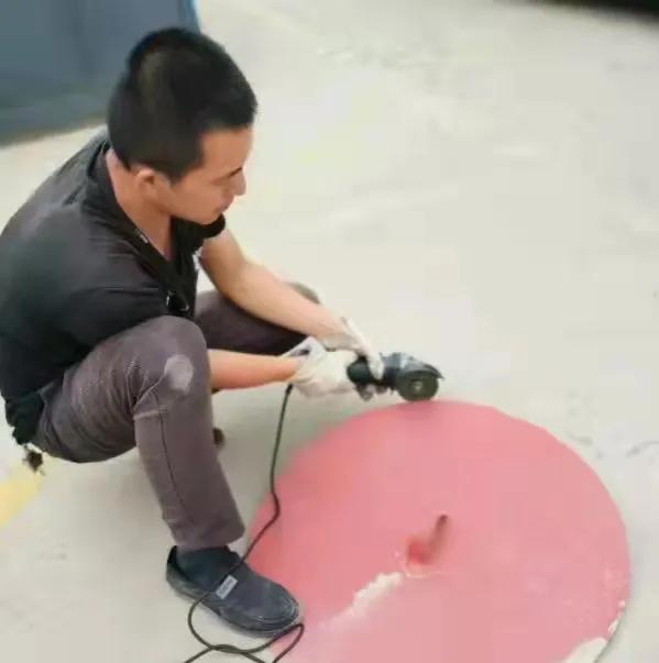 防火桶什么用，防爆桶怎么用（太原公交公司消防员自制环保消防桶盖获推广）