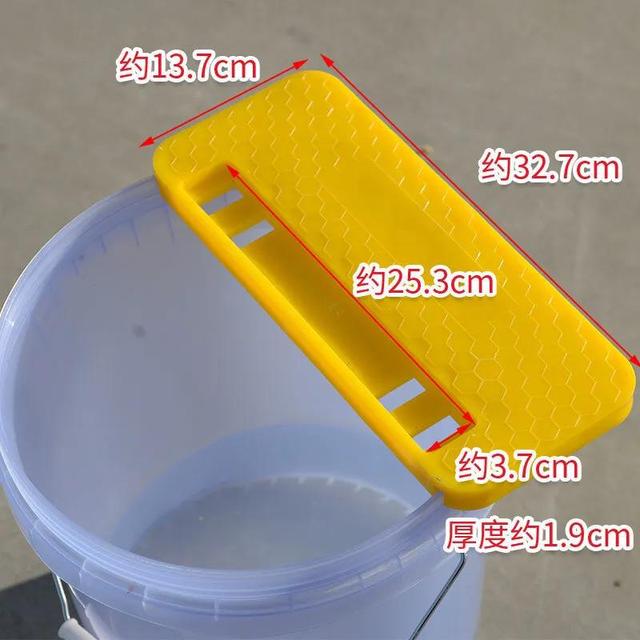 蜂具养蜂工具，养蜂工具大全图片（中蜂养殖实用工具）