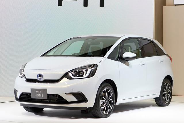 飞度国6车什么时候上市，飞度国六版车型什么时候上市（8万块的“本田超跑”国六的全新飞度终于来了）