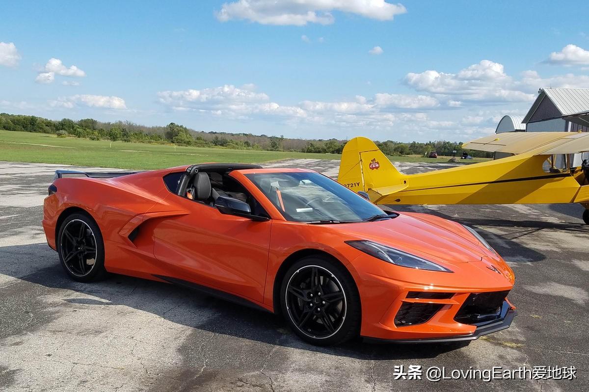 雪佛兰克尔维特黄貂鱼百年概念跑车(克尔维特黄貂鱼百年概念跑车)