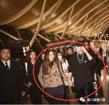 王嘉尔嘎嘎的名字怎么来的,王嘉尔的外号嘎嘎怎么来的(王嘉尔被大家熟知是他回国后参加的综艺) 王嘉尔嘎嘎的名字怎么来的,王嘉尔的外号嘎嘎怎么来的(王嘉尔被大家熟知是他回国后参加的综艺)