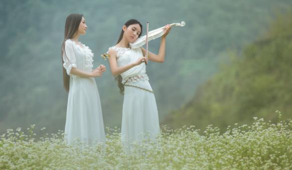 女人气质好的原因，气质与漂亮哪个更吸引人（女人真正的气质，来自灵魂深处）