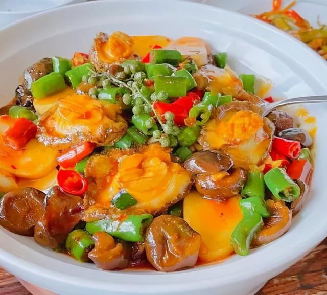 郑州美食排名前十，郑州十大网红餐厅排行榜  留白西餐厅最文艺（郑州市经开区美食盘点TOP10出炉）