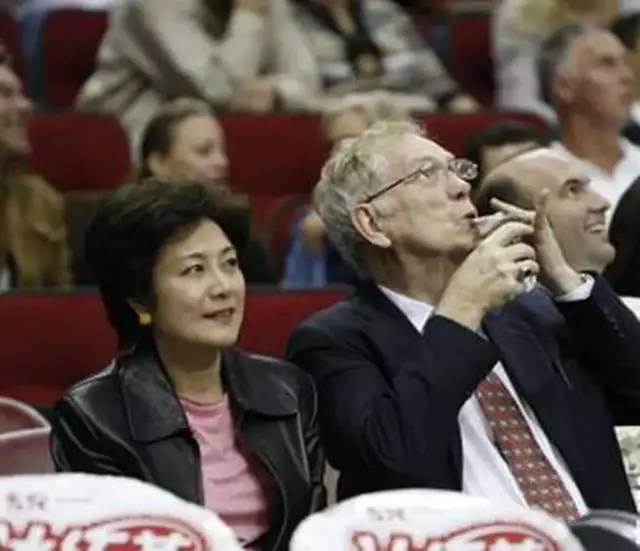 言情小说排行榜2013前十名，2013年小说排行榜言情（80年代父辈迷恋的“挂历女神”）