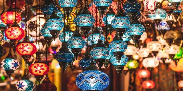 百夫长黑金卡是什么卡，百夫长黑金卡有几张（王思聪同款“百夫长黑卡”真的好用吗）