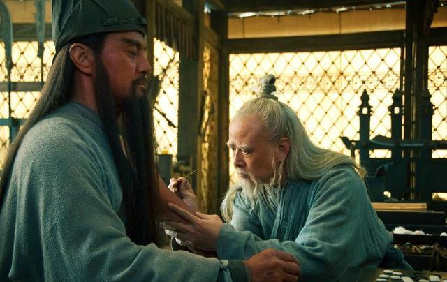 华佗简介，四大名医是哪四个（中国历史上第一位创造手术外科的华佗）