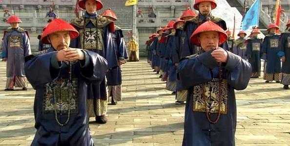 落叶归根是什么意思，人总要落叶归根是什么意思（古代官员卸任后）