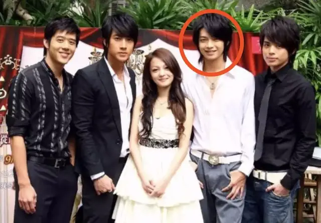 炎亚纶爱似百汇，炎亚纶诸暨见面会（两人曾否认恋情十年）