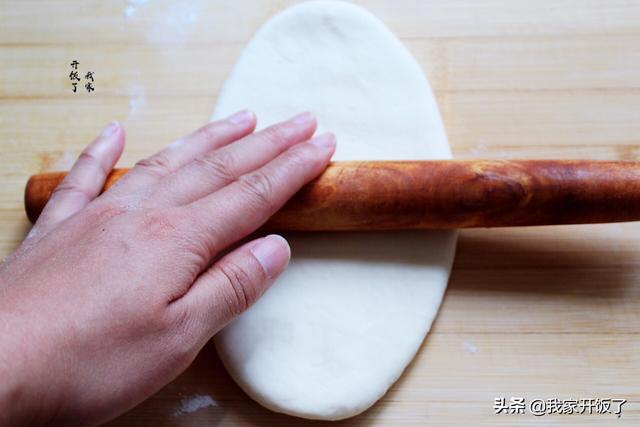 宽面条怎么做好吃，怎样做出好吃的宽面（跟黄磊学做大碗宽面）