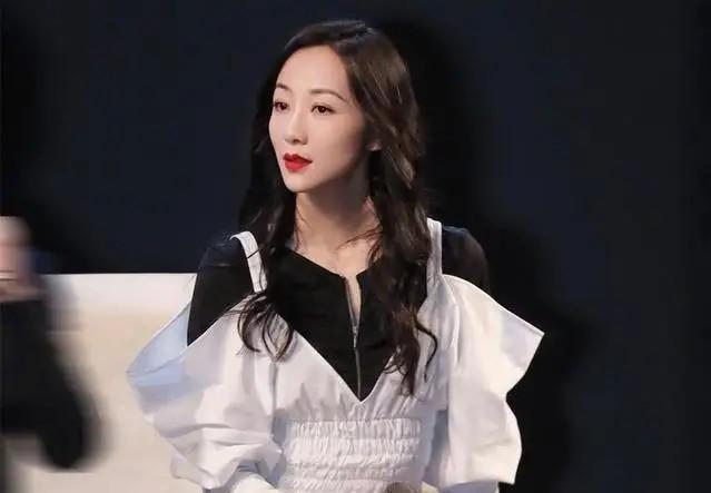 九尾狐，微信头像，九尾狐（天外飞仙绝色狐妖香雪海仙女般不食人间烟火）