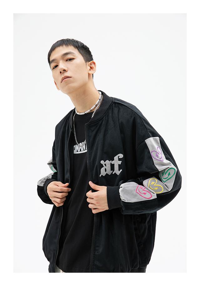 棒球服搭配禁忌，棒球服怎么搭配（秋季棒球服怎么搭配能显帅）