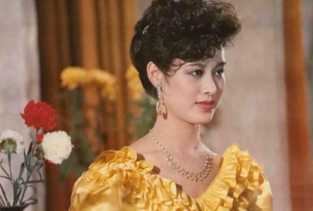 郑爽原名叫什么，郑爽的全名叫什么（《水浒传》里的“大郑爽”）