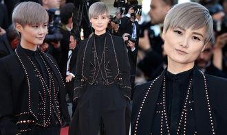 李宇春全球最佳艺人，李宇春什么学历（被评为“最佳着装”）