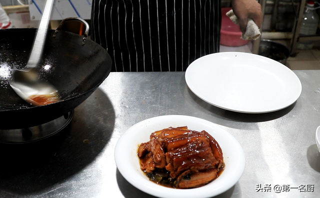 梅菜扣肉的制作方法，梅菜扣肉这样做无敌好吃（梅菜扣肉怎样做才能肥而不腻）