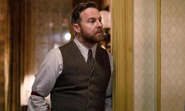 9.4的高分英剧，评分9.4的最强英剧《万物生灵》