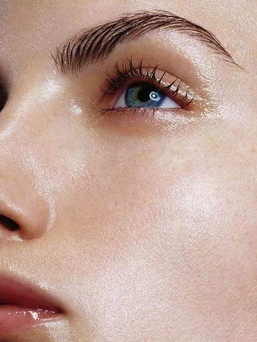 戴口罩会闷痘痘吗，长期戴口罩会不会捂出痘痘（开启紧急防护戳这里）