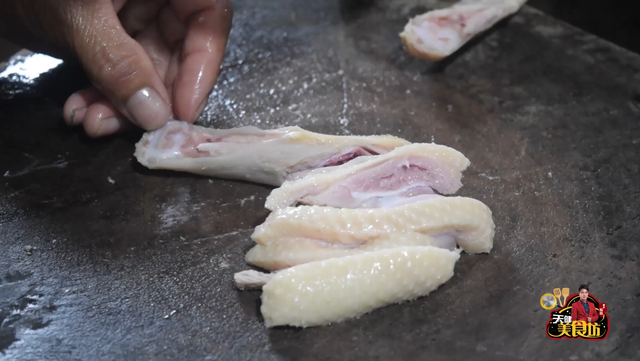 鸭肉煮多久才熟，鸭肉怎样煮好吃又嫩又烂（鸭肉不止啤酒鸭一个做法）