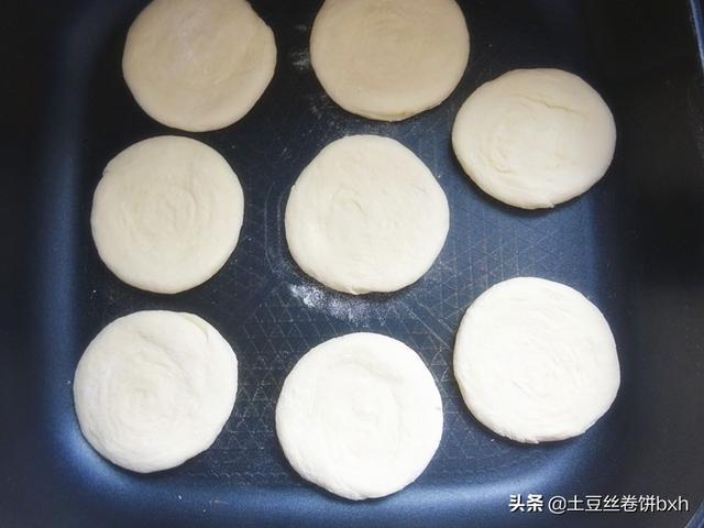 烤饼的做法大全，烤饼的做法（更是烧烤的好伴侣）