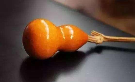 葫芦怎么盘玩包浆，把玩葫芦多久能包浆（文玩葫芦轻松盘出枣红色）