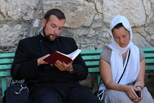 犹太人的生活习惯和生存方式，无非是把普通人忽视的三个习惯做到极致