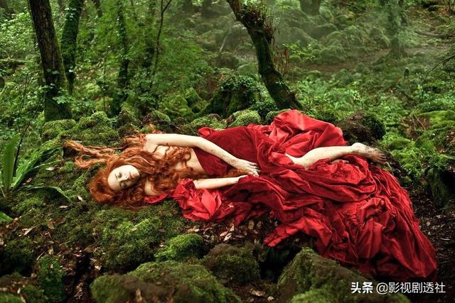 暗黑系，暗黑系暖婚开车片段（6部高颜值暗黑童话电影图片）