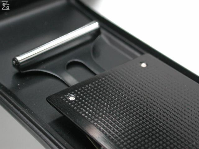 请问谁比较了解凤凰205，请问谁比较了解凤凰205字（具备多次曝光功能的凤凰205-D旁轴照相机）