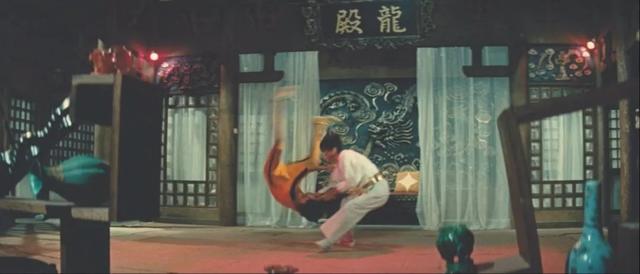 梦见螳螂什么寓意，梦见螳螂什么寓意呢（为什么李小龙的妻子在李小龙去世后）