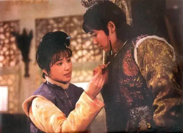 言情小说排行榜2013前十名，2013年小说排行榜言情（80年代父辈迷恋的“挂历女神”）