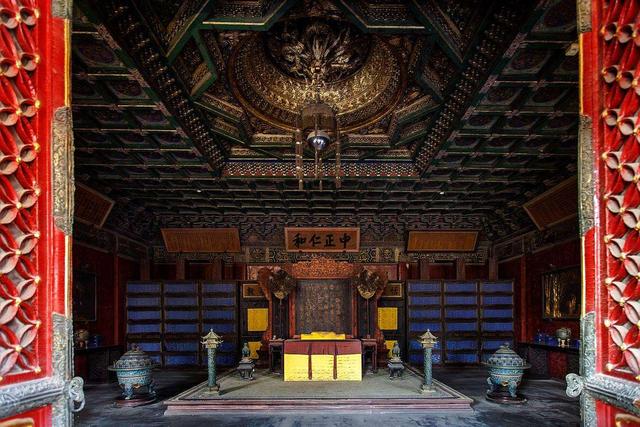 保和殿是干什么的地方，保和殿用来干什么的（清朝8位皇帝都住养心殿）