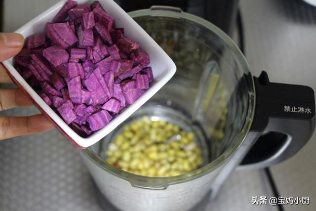 紫薯能与豆浆一起吃吗，豆浆可以跟紫薯一起吃吗（用紫薯和花生打豆浆）