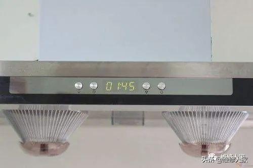 热水器风压故障怎么处理，E8热水器风压故障怎么处理（抽油烟机的常见故障检修）