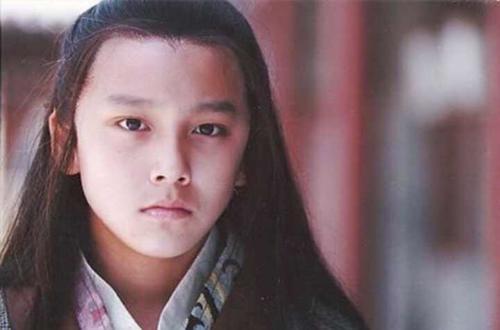 秦始皇的主要功绩是什么，秦始皇有哪些功绩（秦始皇的生平、功绩、主要成就）