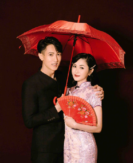 唐装婚纱照三大要点，唐装婚纱照三大要点是什么（复古、唐装风格百变）