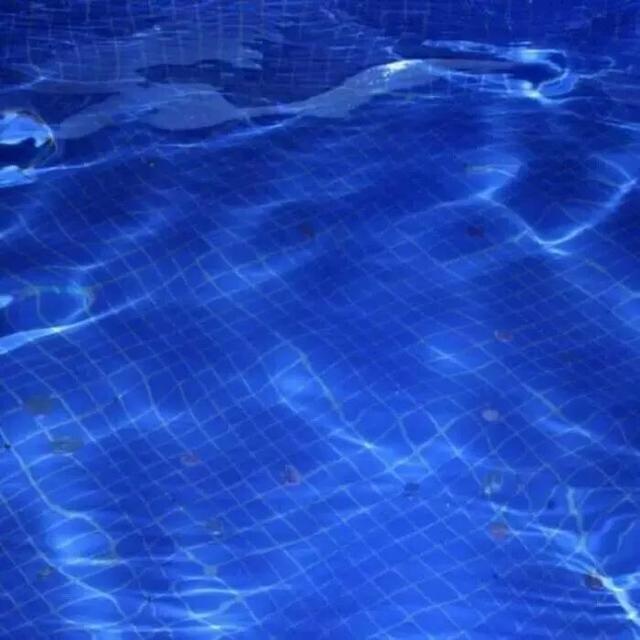 蓝色背景图，蓝色背景图片竖版（蓝色系朋友圈背景图）