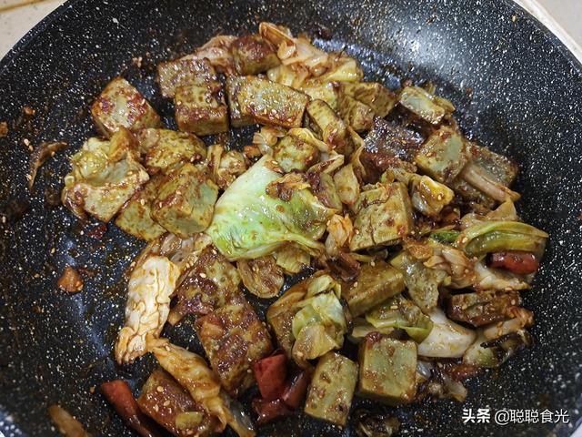 实蛋的制作方法教程，东北小吃实蛋做法
