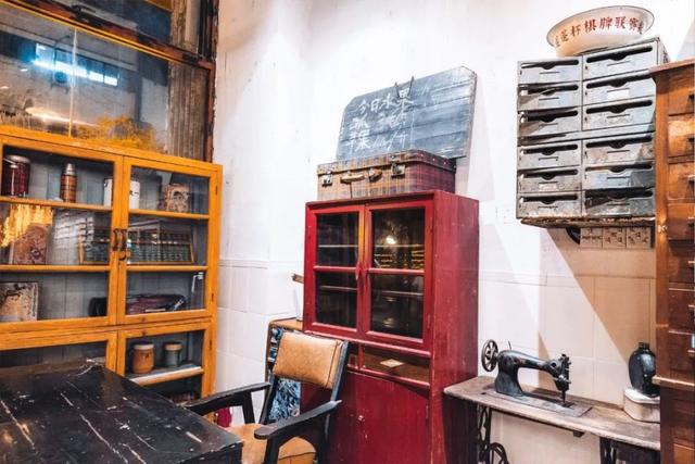 请问深圳哪里有非常好吃的烧鸡，深圳哪里的鸡煲好吃（2个月连开3家店）