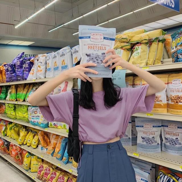占有欲与你网名，占有欲与你微信昵称（吸引人的主播名字大全女生精致又迷人）
