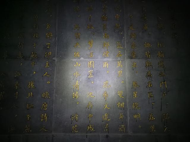 a6061是什么材质，材料6061是什么材质 （多一份关爱，傲雷i1R）