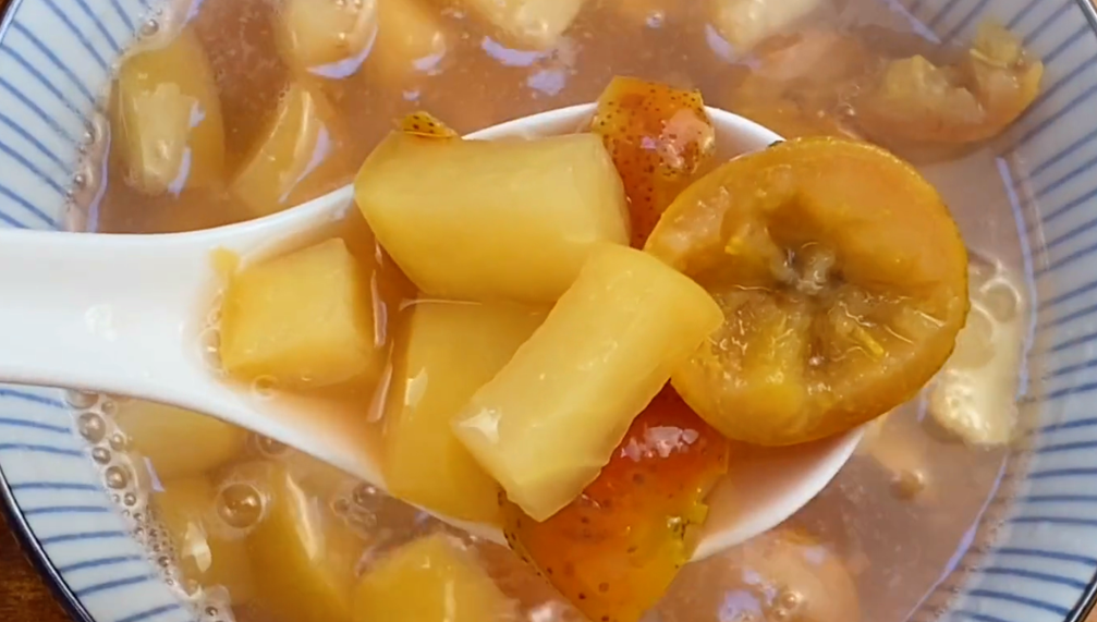 圖片[1]-【蘋果山楂湯】做法步驟圖 堅持1周吃3次 瘦身效果特別棒-起舞食譜網(wǎng)