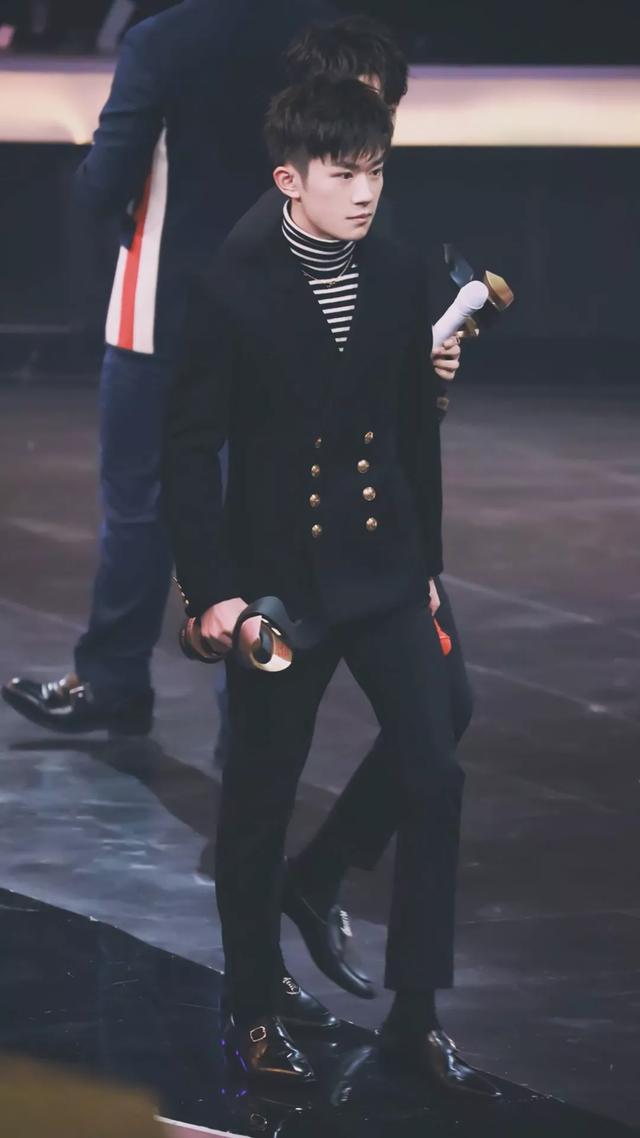 王俊凯高清壁纸，王俊凯高清壁纸图片（珍藏高清：你们要的王俊凯壁纸）