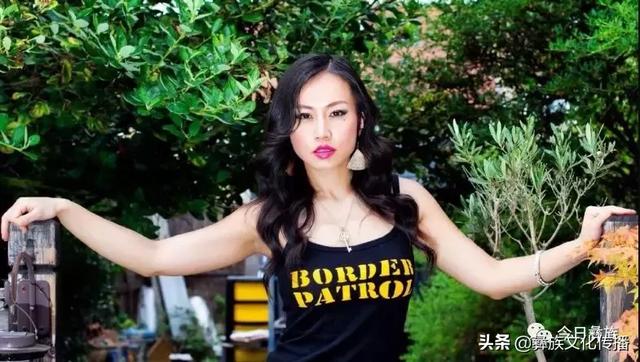 彝族姑娘很开放的，彝族姑娘再美也不娶（第一个走向国际的彝族女星）