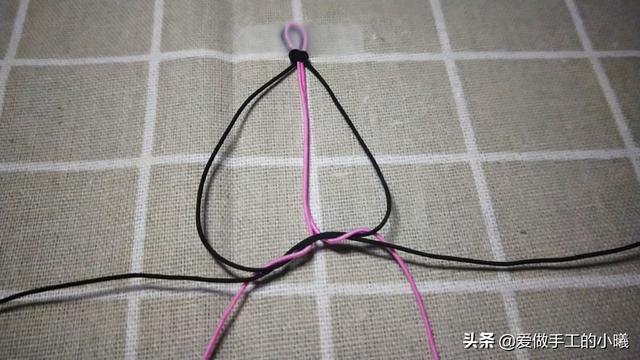 桃花手链编法教程，桃花手链编法教程全过程（桃花手链编绳图解教程）
