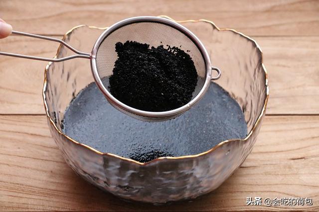 生芝麻怎样保存长久，生芝麻怎么保存的时间长（冬季要多吃黑芝麻）