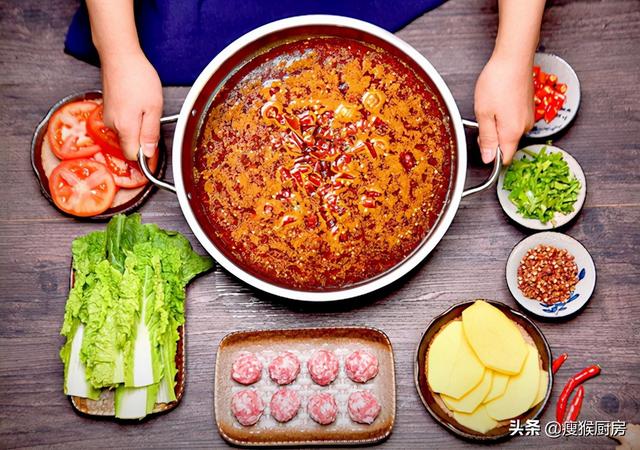 重庆人最喜欢吃的火锅是什么类型的呢，重庆人最喜欢吃的火锅是什么类型的呢图片（重庆最有名的10家火锅）