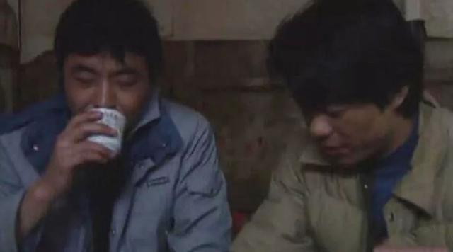 西安凶杀大案，西安大案董雷原型（出动一万人捉拿《121枪杀大案》凶手）