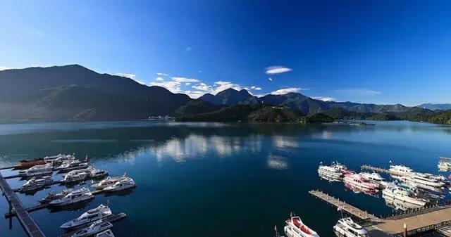 日月潭图片全景，日月潭攻略（南北形合日月潭）