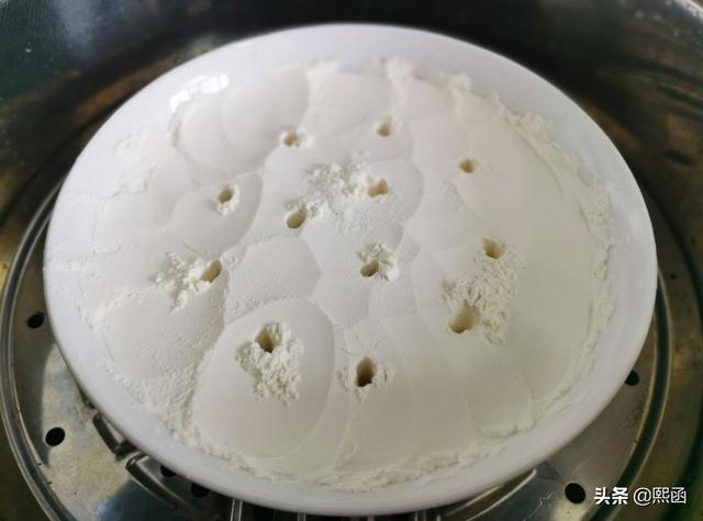 低筋面粉怎么做，低筋面粉是拿什么做出来的（再也不用出去买）