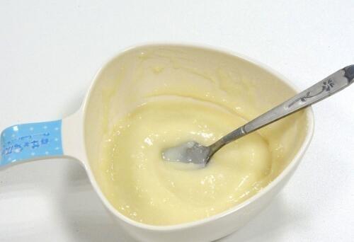 婴儿米粉应该怎么冲，婴儿米粉怎么冲调（婴儿米粉怎样冲泡好呢）